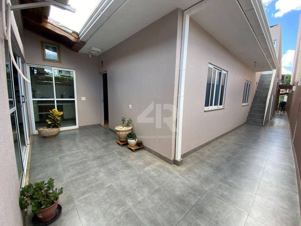 Casa, 4 quartos, 149 m² - Foto 4