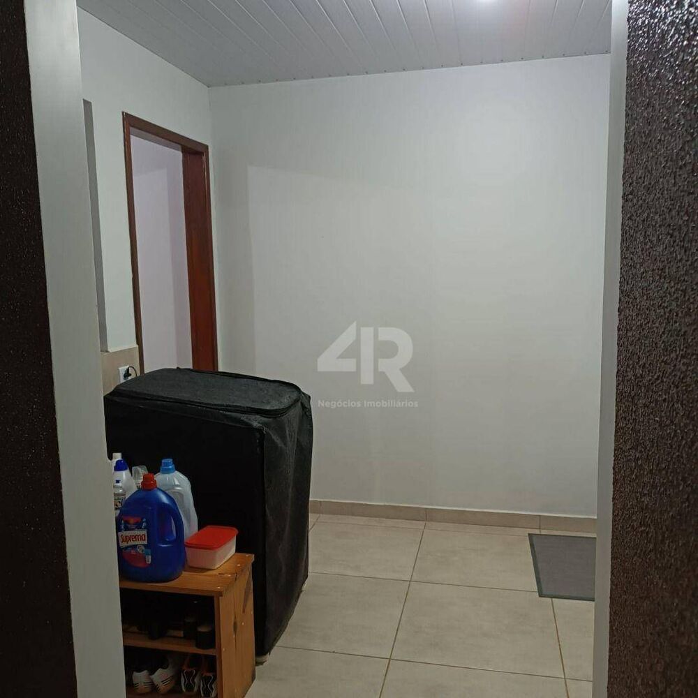 Casa à venda com 3 quartos, 75m² - Foto 9