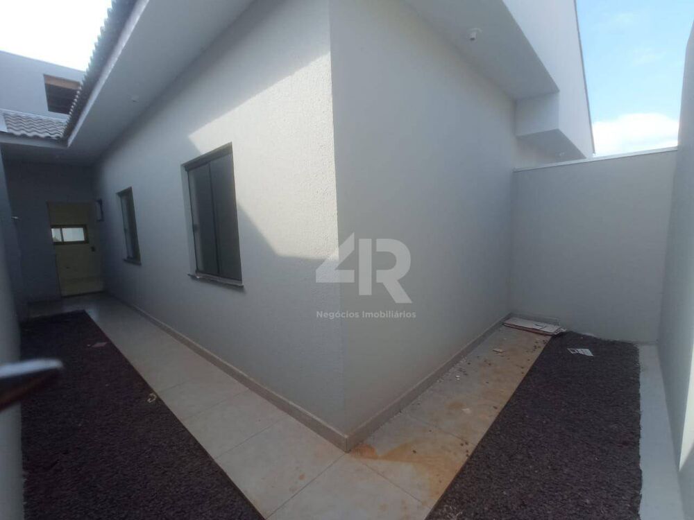 Casa à venda com 2 quartos, 55m² - Foto 13