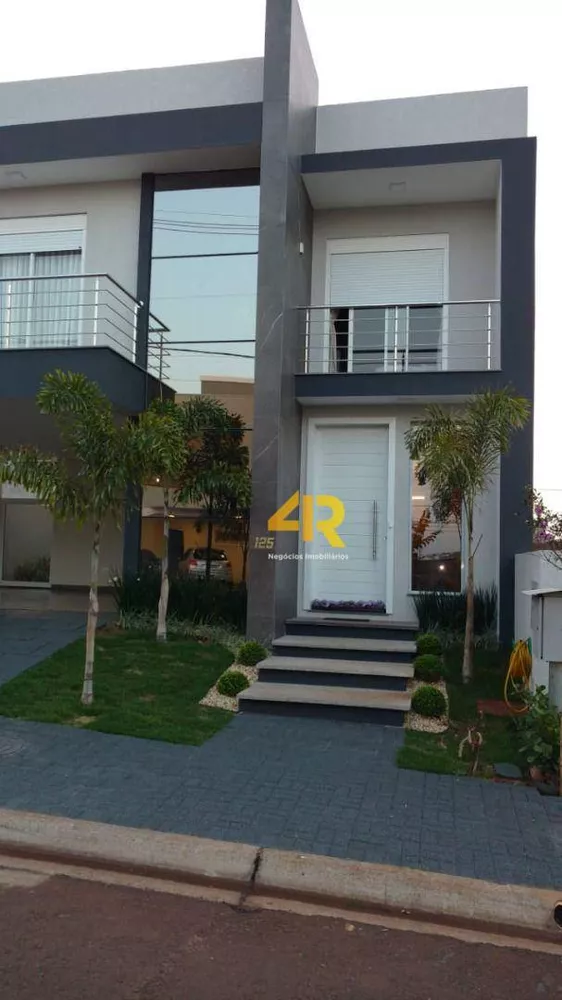 Sobrado à venda com 3 quartos, 214m² - Foto 2