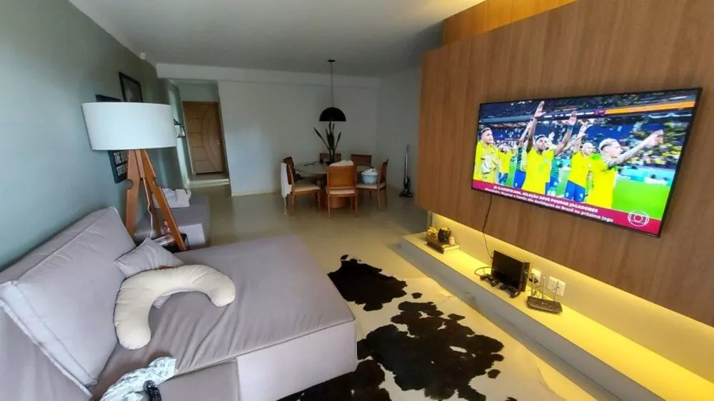 Apartamento à venda com 3 quartos, 125m² - Foto 2