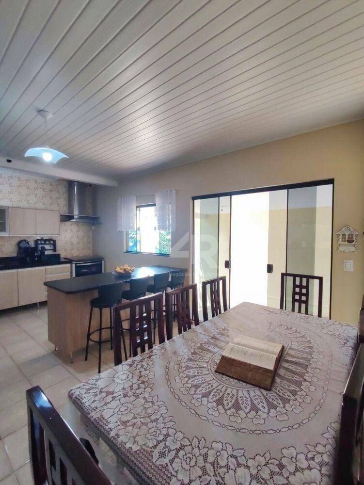 Casa, 4 quartos, 167 m² - Foto 3
