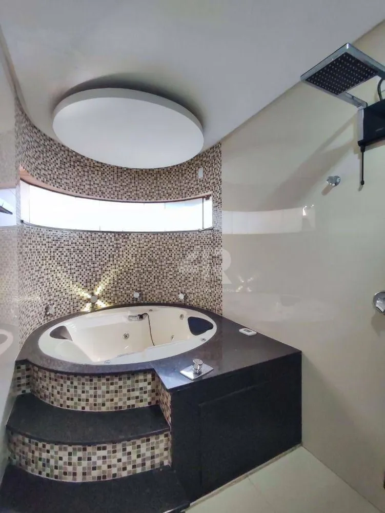 Sobrado, 3 quartos, 288 m² - Foto 3