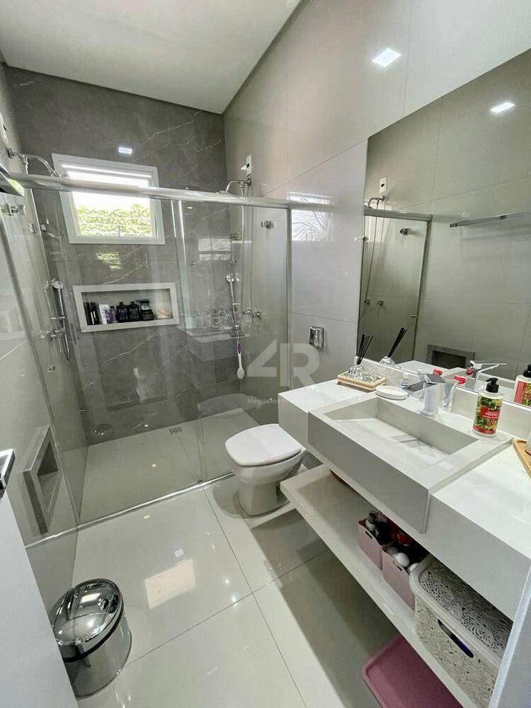 Sobrado à venda com 3 quartos, 238m² - Foto 14