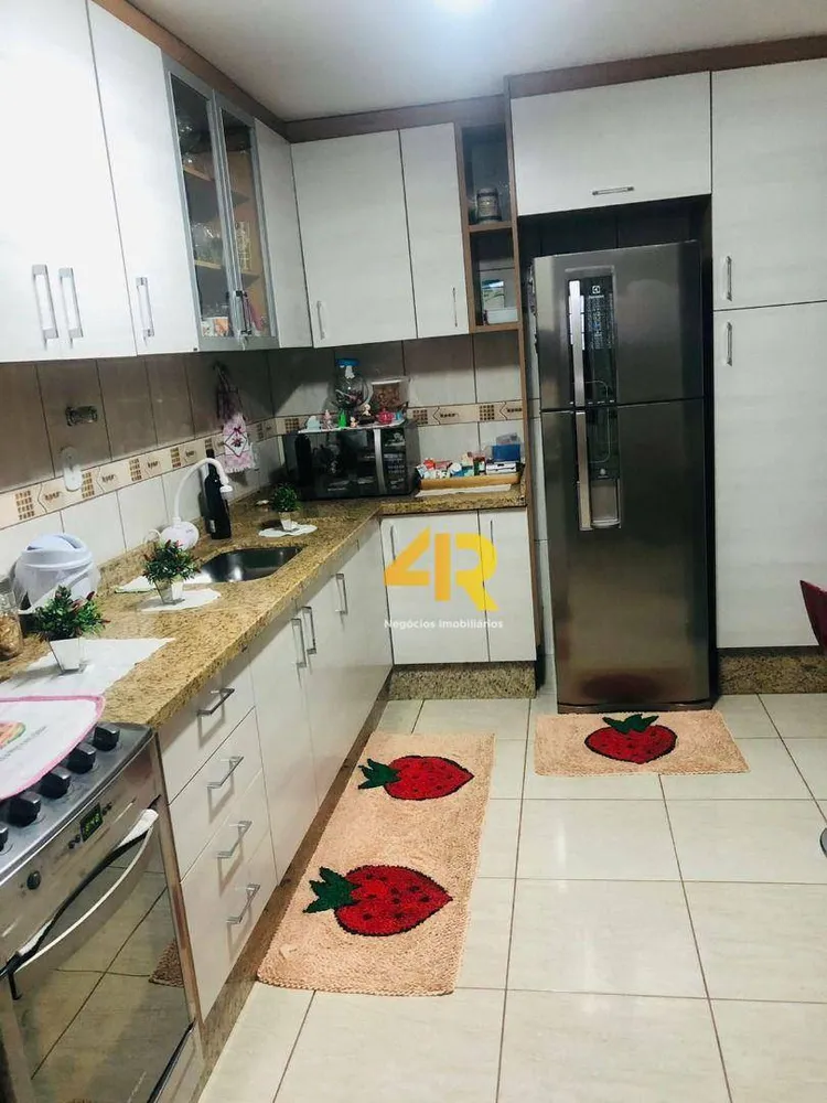 Sobrado, 3 quartos, 165 m² - Foto 2