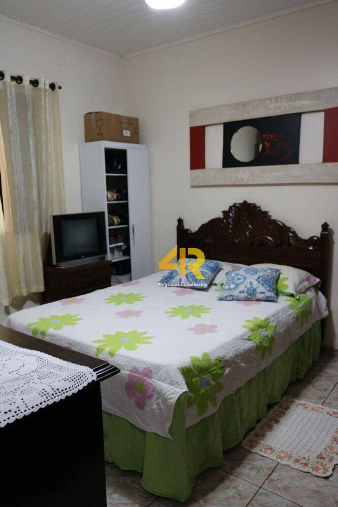 Casa, 3 quartos, 250 m² - Foto 11