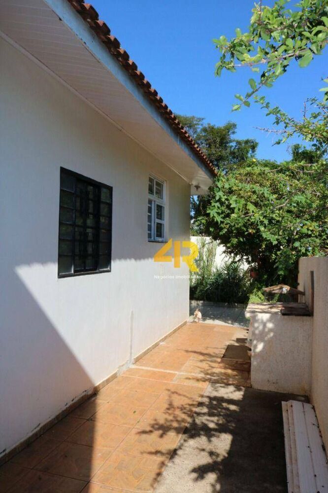 Casa, 3 quartos, 250 m² - Foto 17