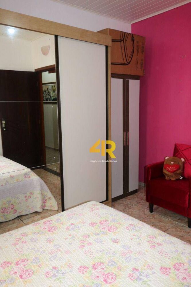 Casa, 3 quartos, 250 m² - Foto 12