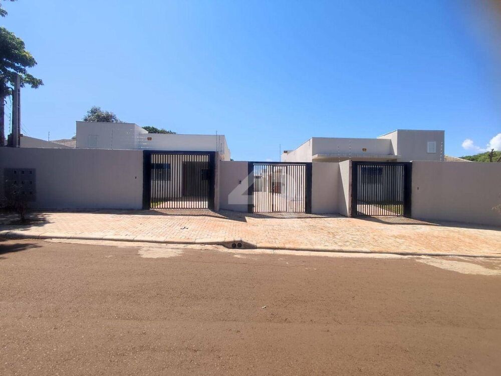 Casa, 2 quartos, 62 m² - Foto 1