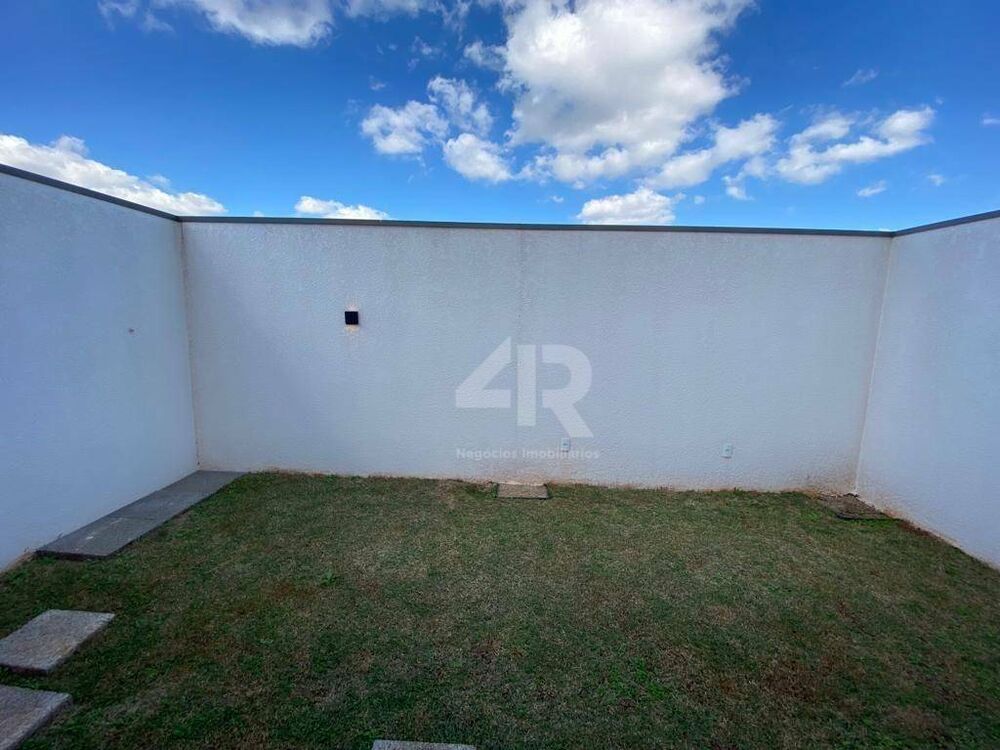 Sobrado, 3 quartos, 177 m² - Foto 1