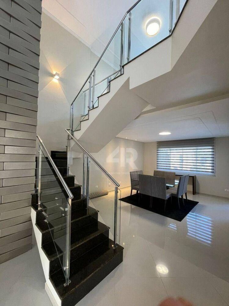 Sobrado à venda com 3 quartos, 286m² - Foto 13