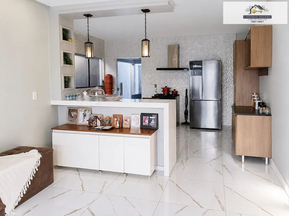 Casa, 3 quartos, 270 m² - Foto 2