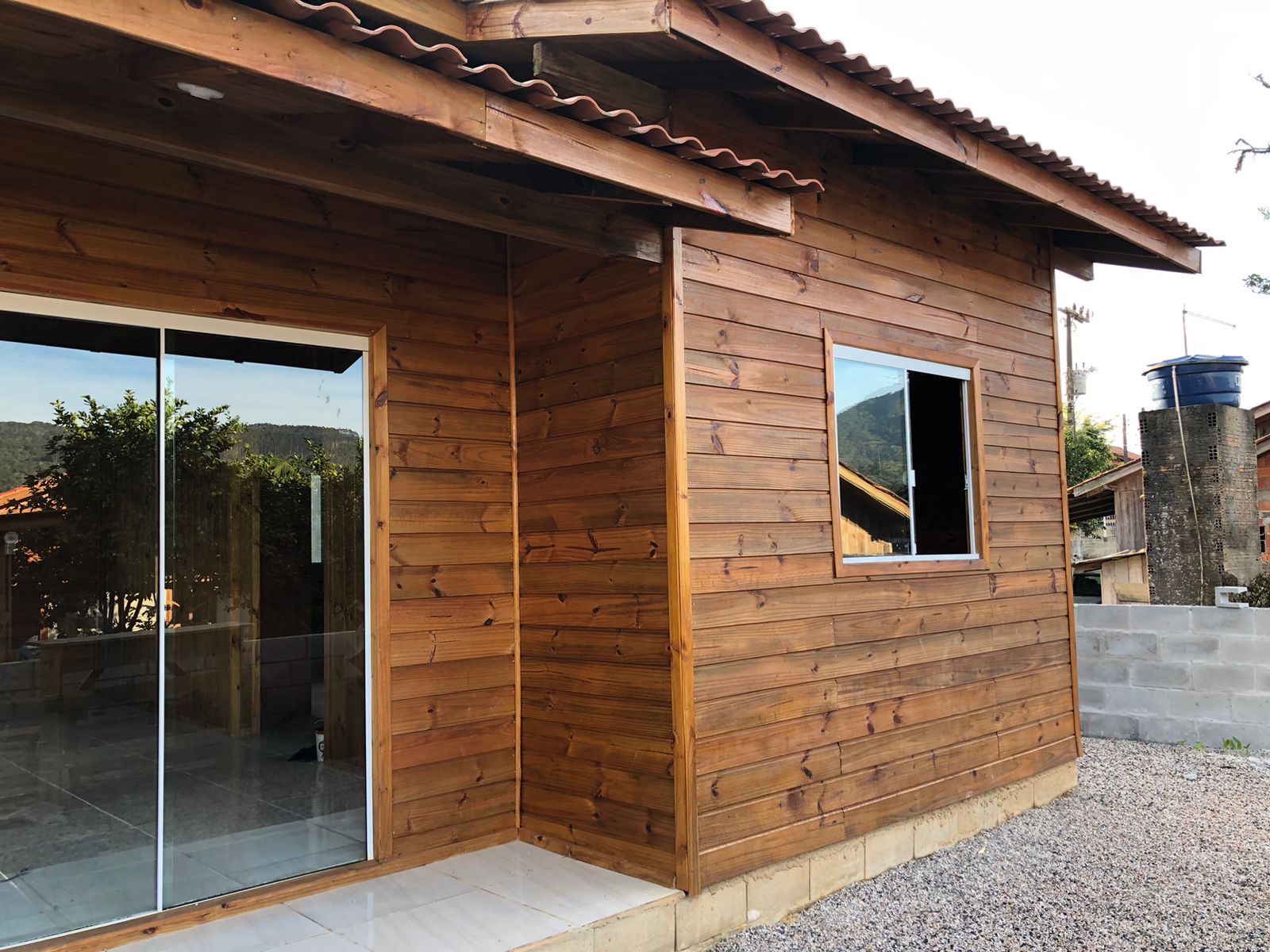 Casa à venda com 2 quartos, 71m² - Foto 8