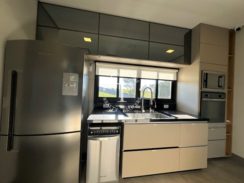 Casa de Condomínio à venda com 4 quartos, 500m² - Foto 2