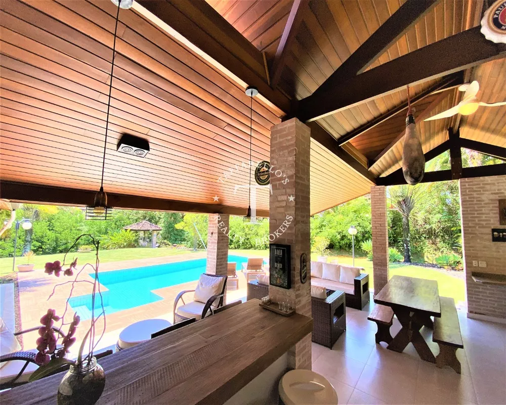 Casa de Condomínio à venda com 4 quartos, 400m² - Foto 9