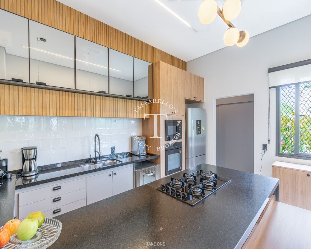 Casa de Condomínio à venda com 3 quartos, 300m² - Foto 25