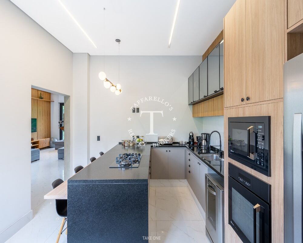 Casa de Condomínio à venda com 3 quartos, 300m² - Foto 23