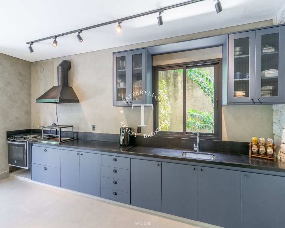 Casa de Condomínio à venda com 3 quartos, 300m² - Foto 46