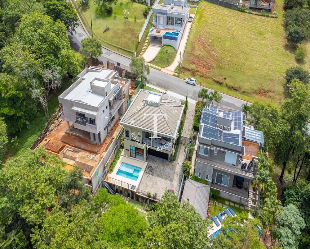 Casa de Condomínio à venda com 3 quartos, 300m² - Foto 26