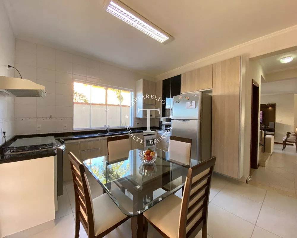 Casa de Condomínio à venda com 4 quartos, 350m² - Foto 8