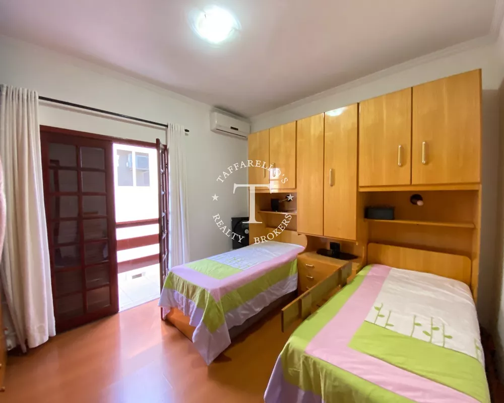 Casa de Condomínio à venda com 4 quartos, 350m² - Foto 18