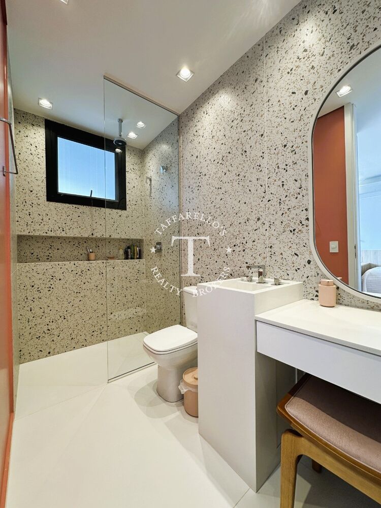 Casa de Condomínio à venda com 4 quartos, 384m² - Foto 4