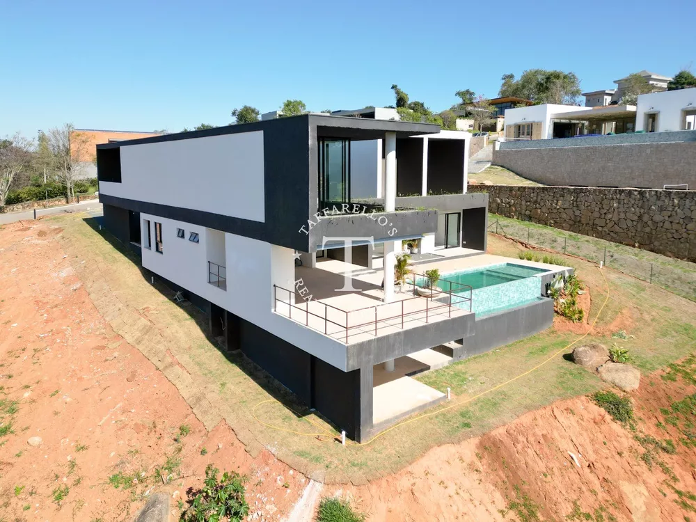 Casa de Condomínio à venda com 5 quartos, 660m² - Foto 3