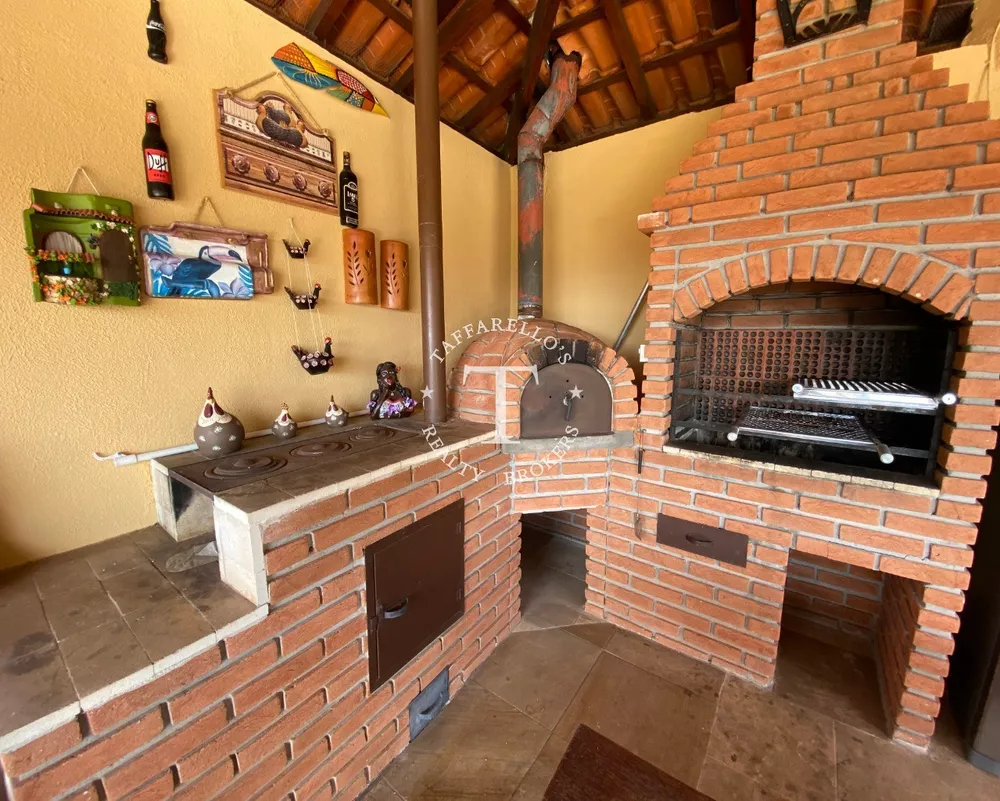 Casa de Condomínio à venda com 5 quartos, 413m² - Foto 2