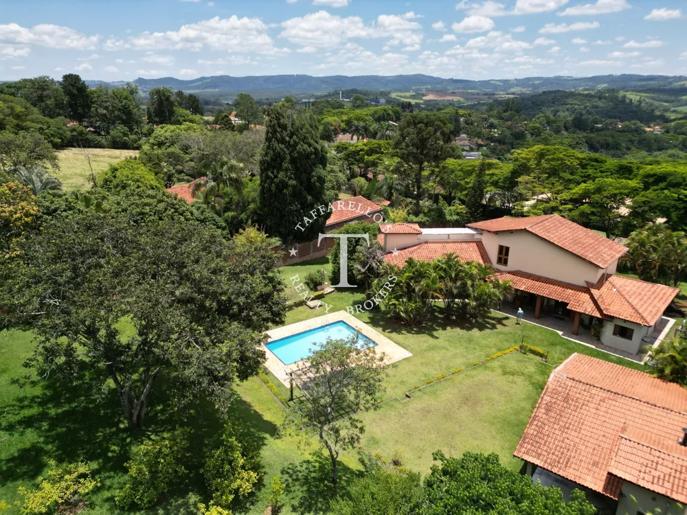 Casa de Condomínio à venda com 5 quartos, 443m² - Foto 2