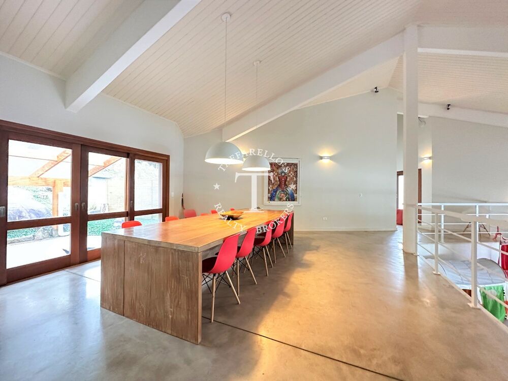 Sítio à venda com 7 quartos, 1500m² - Foto 2