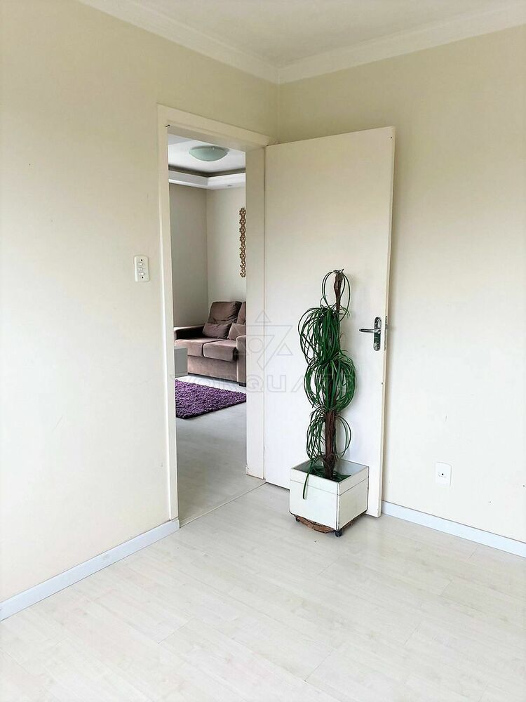 Apartamento à venda com 2 quartos, 56m² - Foto 2