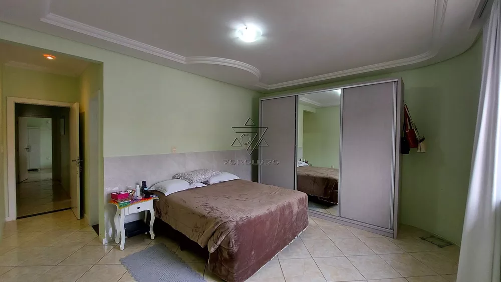 Casa, 4 quartos, 280 m² - Foto 3