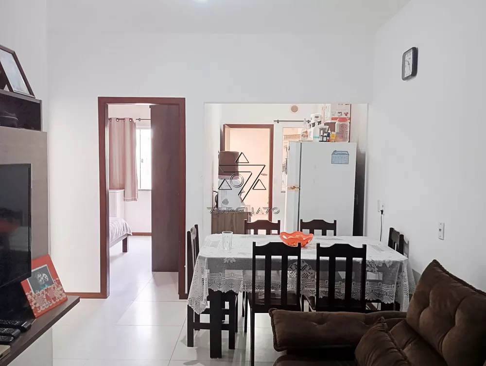 Casa, 2 quartos, 49 m² - Foto 1