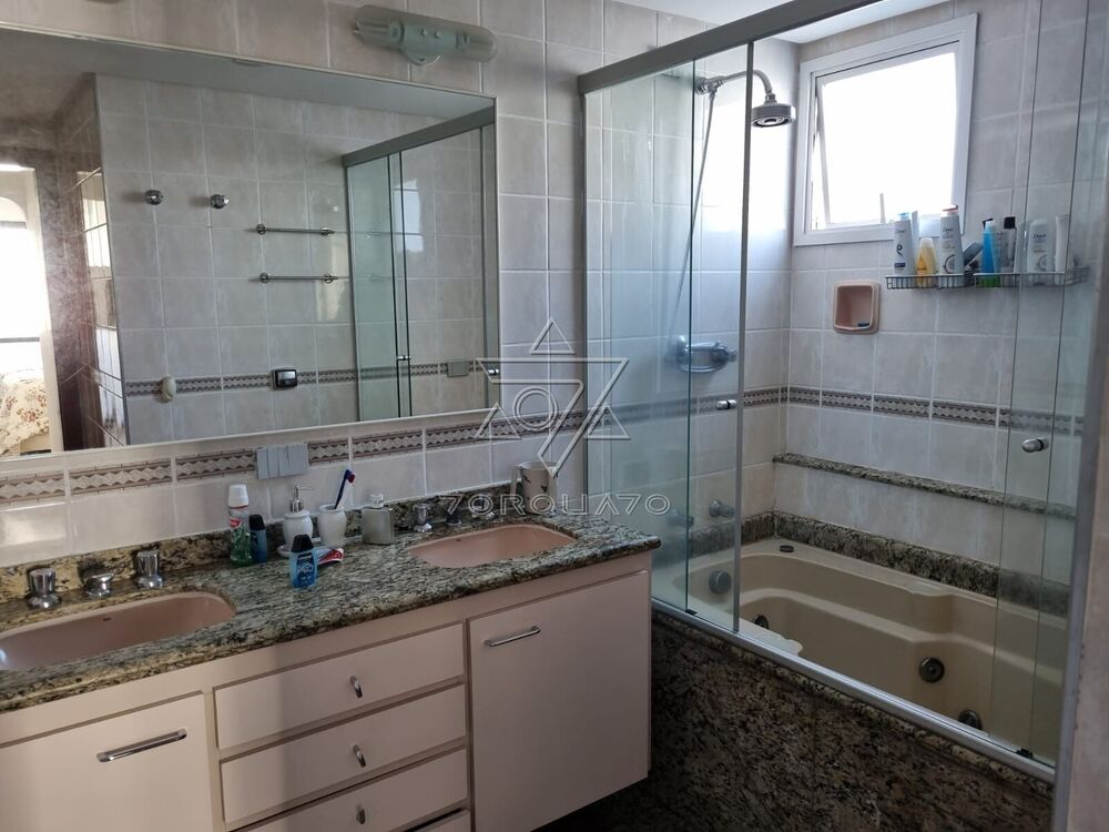Apartamento, 4 quartos, 240 m² - Foto 11
