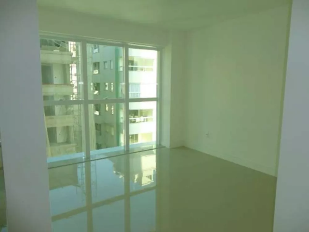 Apartamento, 3 quartos, 130 m² - Foto 3