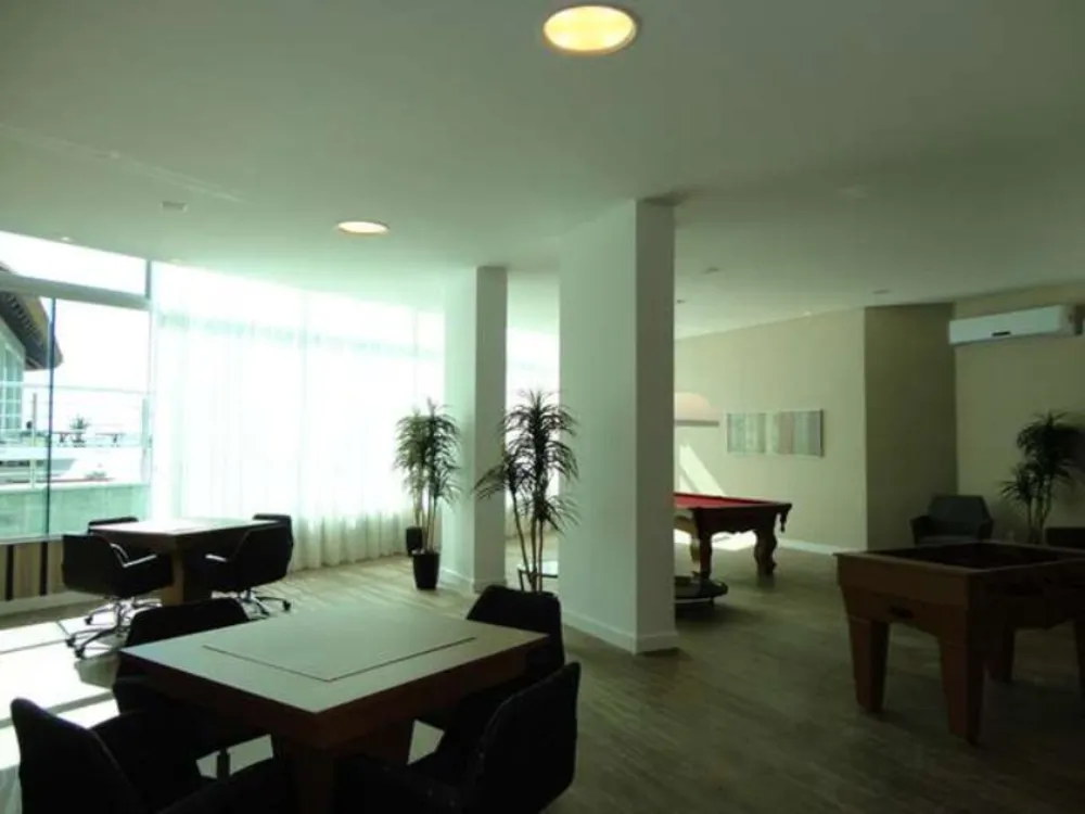 Apartamento, 3 quartos, 130 m² - Foto 1