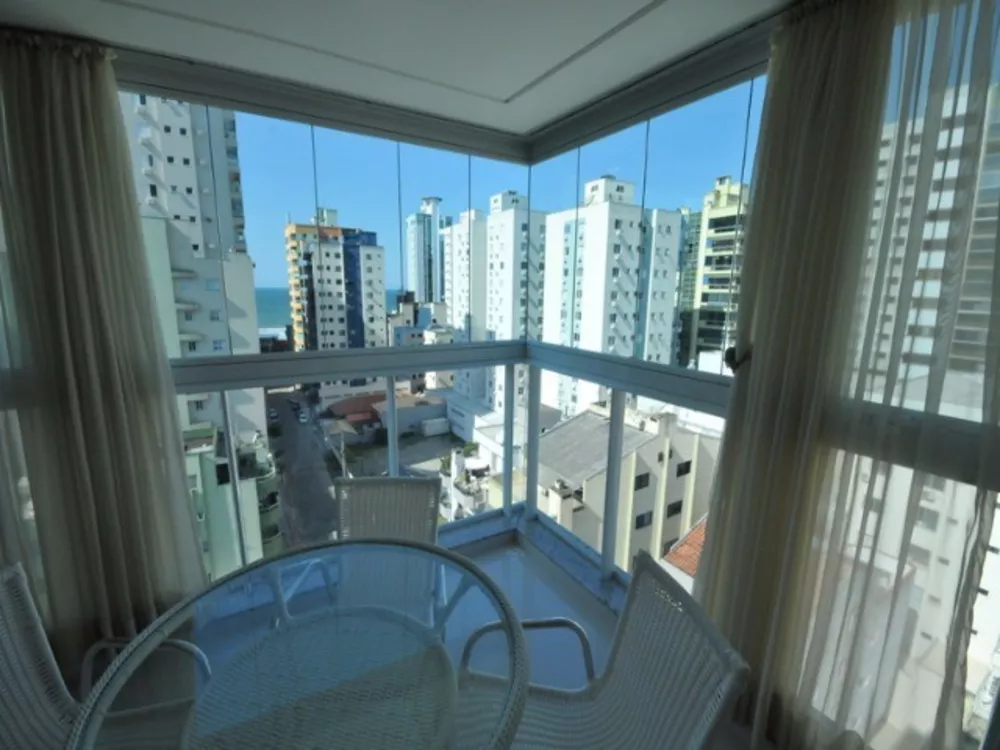 Apartamento à venda com 3 quartos, 113m² - Foto 1