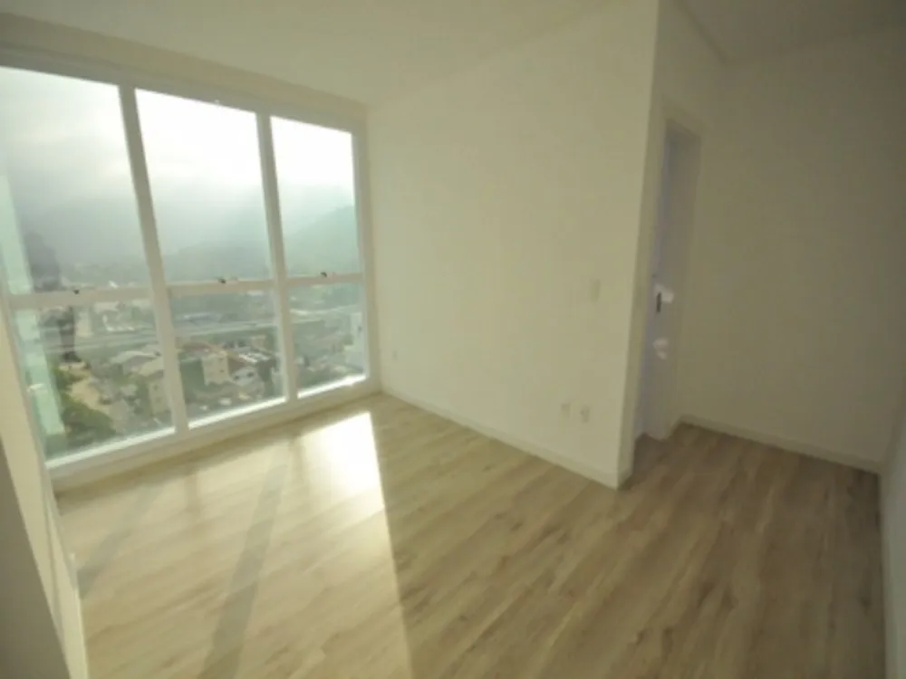 Apartamento, 3 quartos, 146 m² - Foto 1