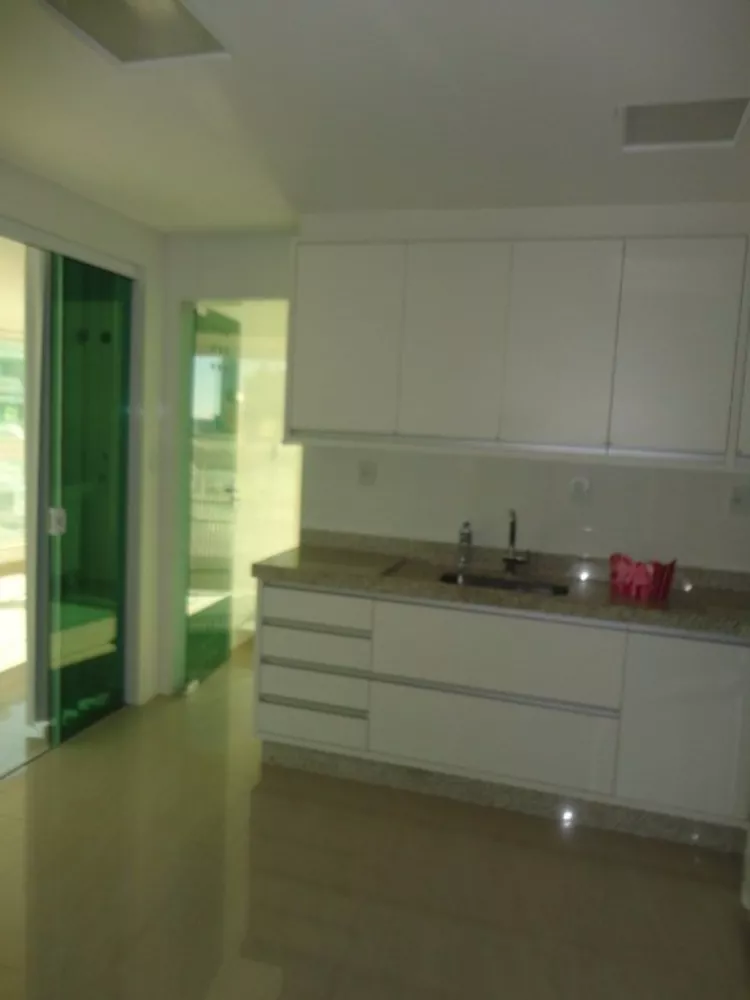 Apartamento à venda com 3 quartos, 135m² - Foto 5