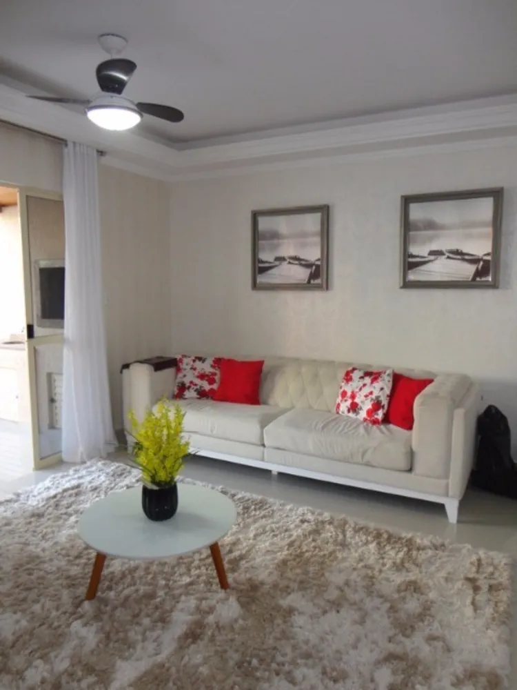 Apartamento, 3 quartos, 100 m² - Foto 1