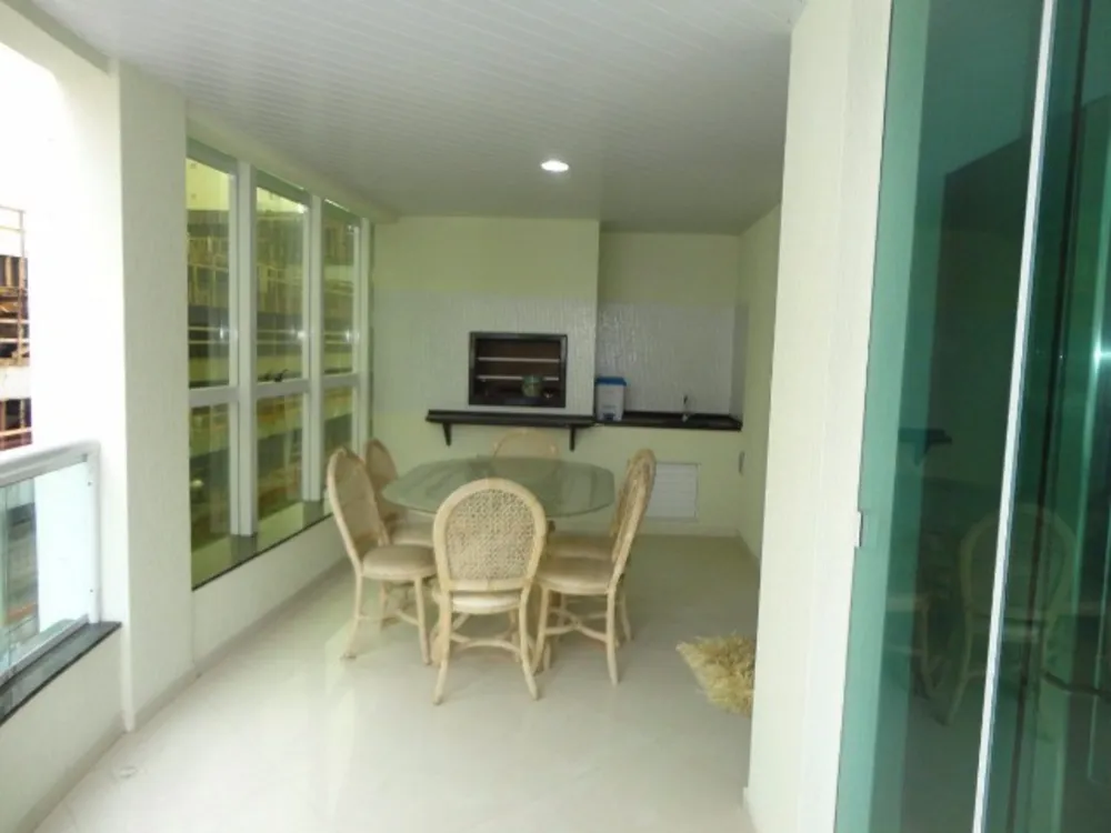 Apartamento, 3 quartos, 135 m² - Foto 2