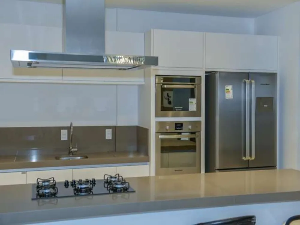 Apartamento, 4 quartos, 209 m² - Foto 2