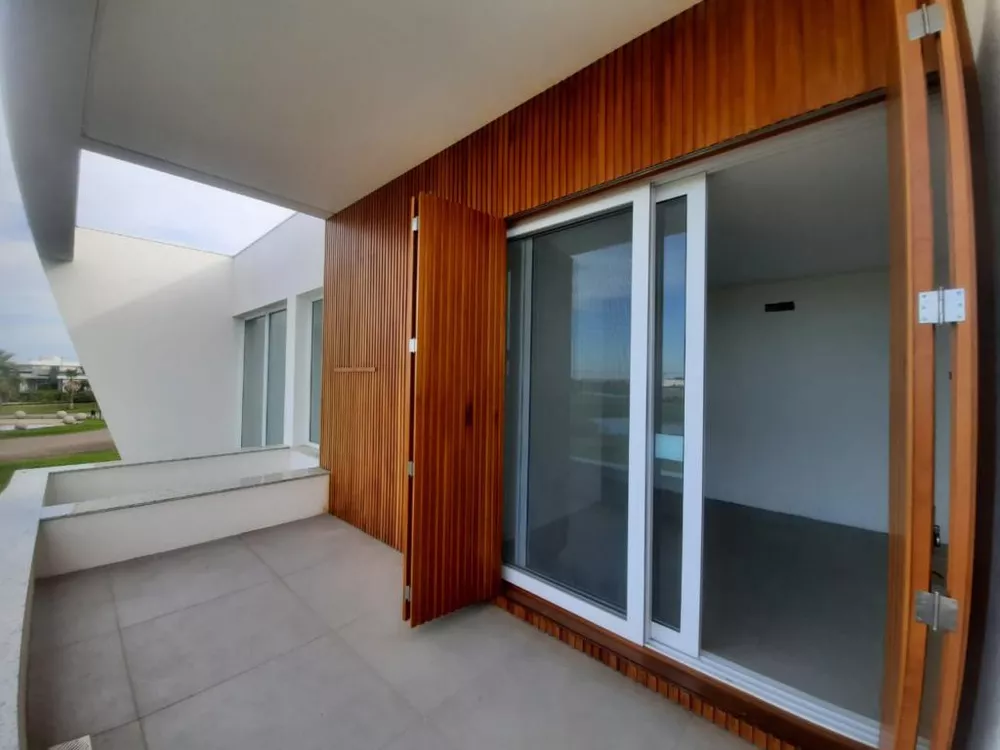 Casa, 4 quartos, 330 m² - Foto 1