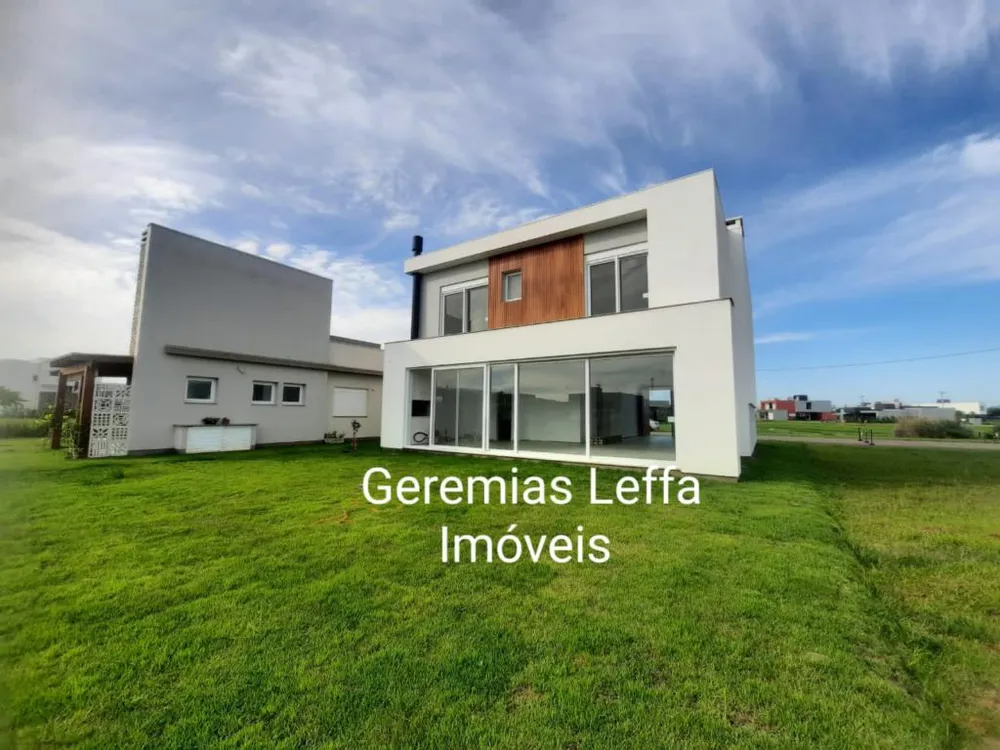 Casa, 4 quartos, 330 m² - Foto 4