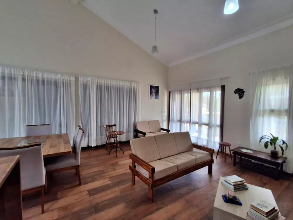 Casa, 3 quartos, 220 m² - Foto 4