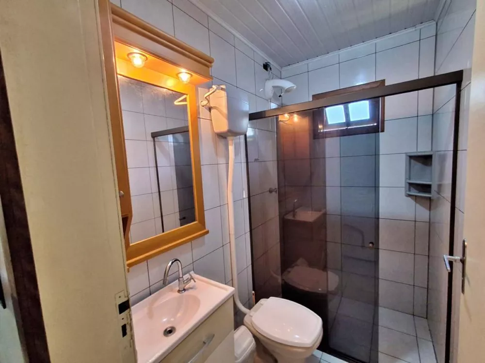 Casa, 3 quartos, 220 m² - Foto 2
