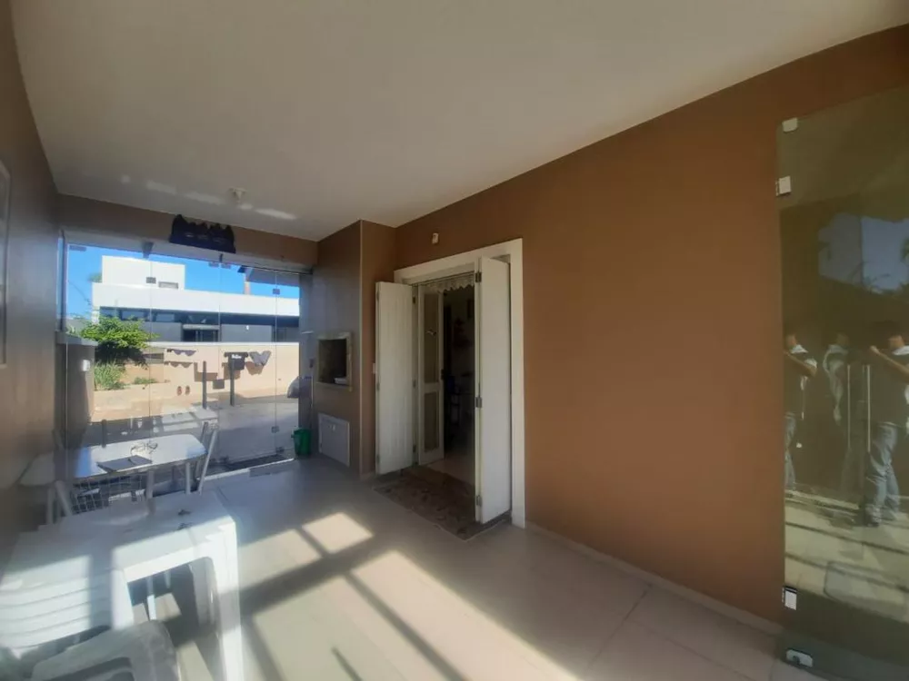 Casa, 3 quartos, 135 m² - Foto 2