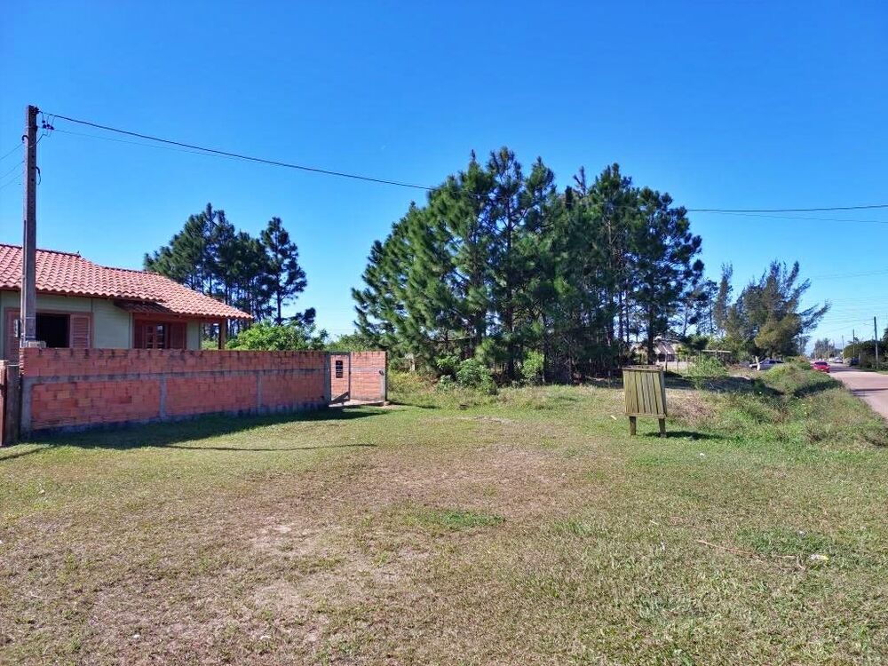 Casa à venda com 2 quartos, 54m² - Foto 2