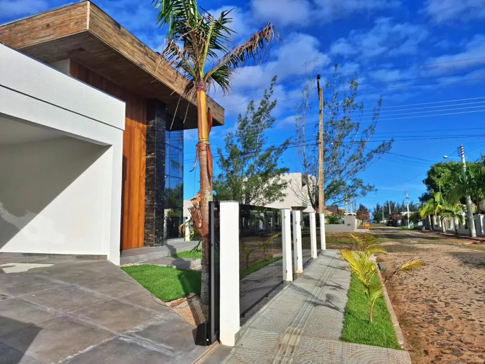 Casa, 3 quartos, 195 m² - Foto 2