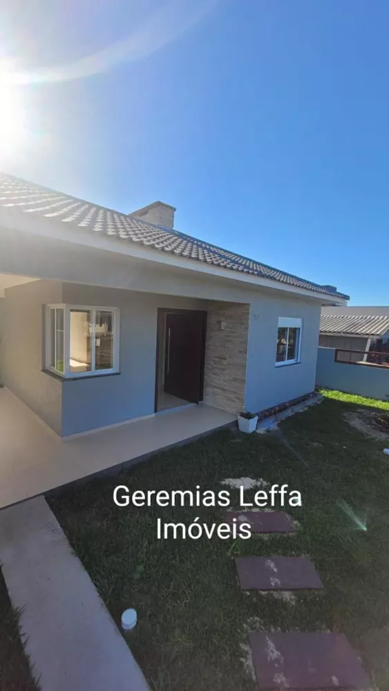 Casa à venda com 3 quartos, 100m² - Foto 3